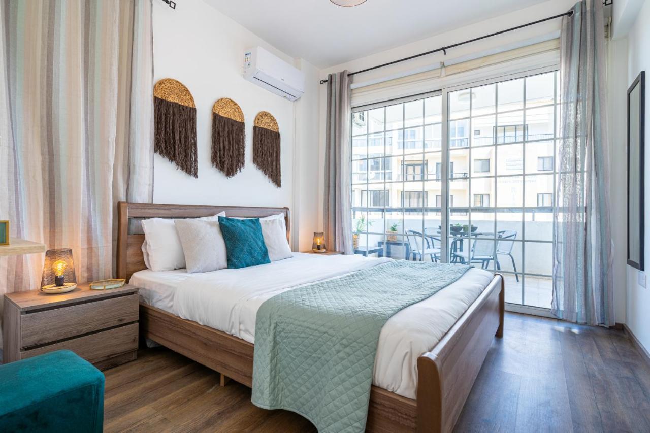 Araminta 2-Bedroom Apartment In Ларнака Экстерьер фото